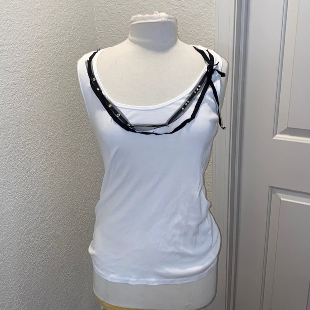 Ann Taylor Round Neck White Cotton Tank Top Sz M Lace Ribbon & Rhinestones - Picture 1 of 8